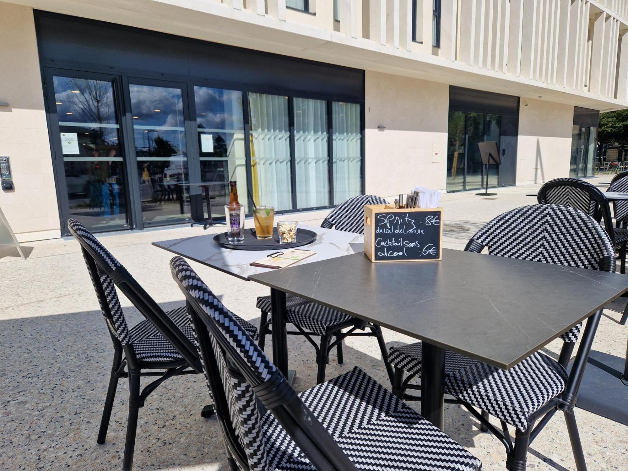 Beelodge Hotel Blois Centre Exterior photo